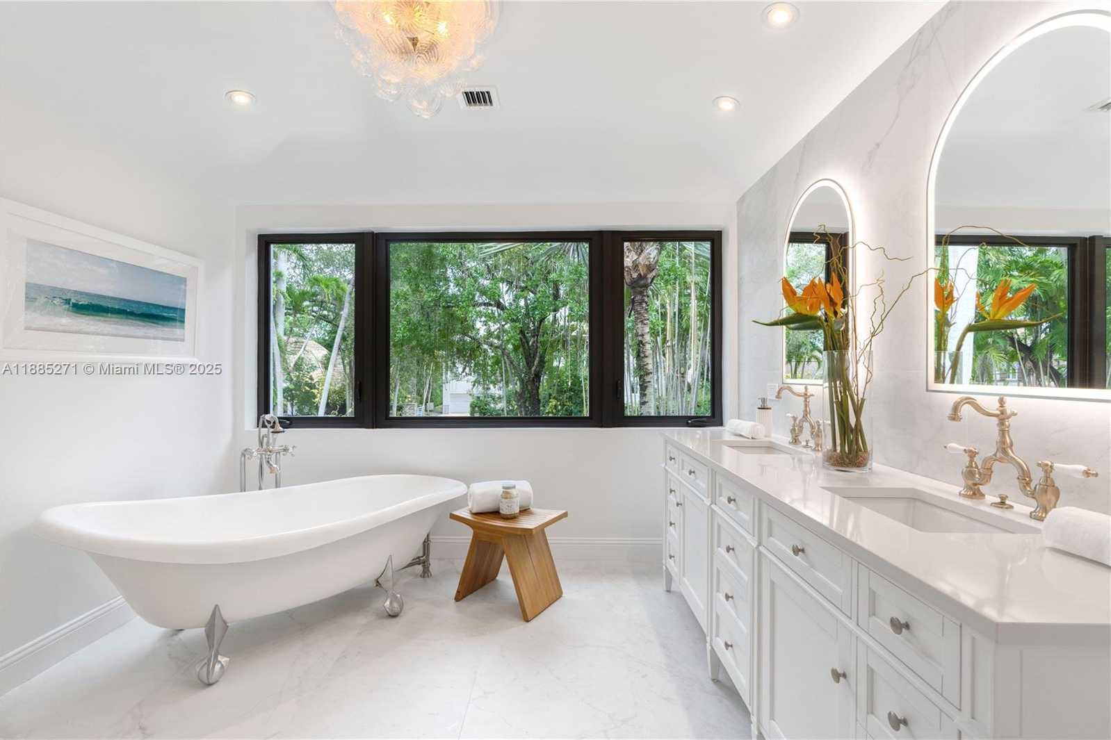 Small Image of 3700 HIBISCUS ST, Miami Number 27