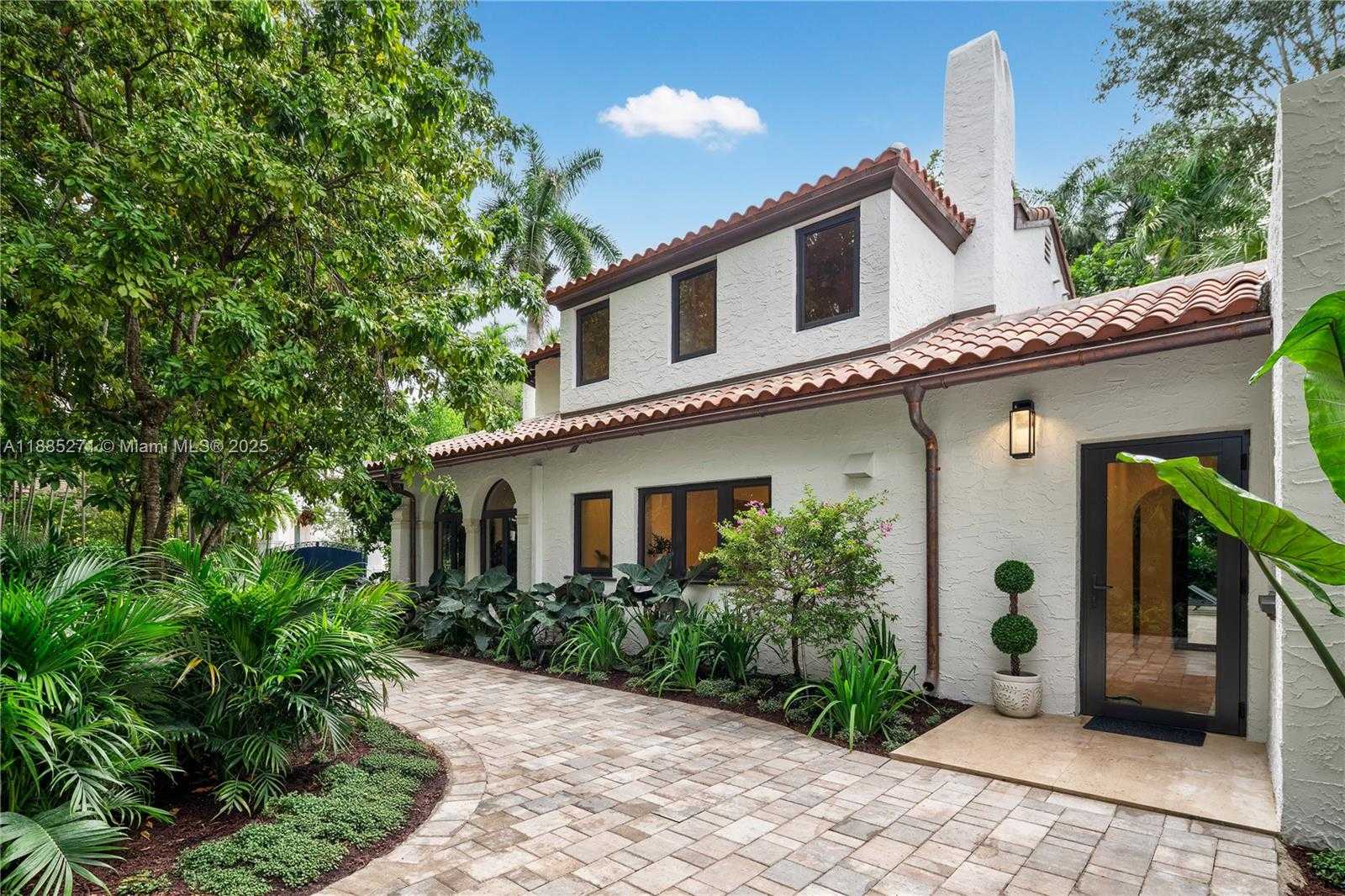 Small Image of 3700 HIBISCUS ST, Miami Number 48