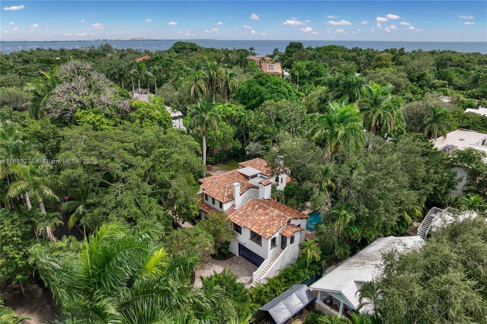 Small Image of 3700 HIBISCUS ST, Miami Number 57