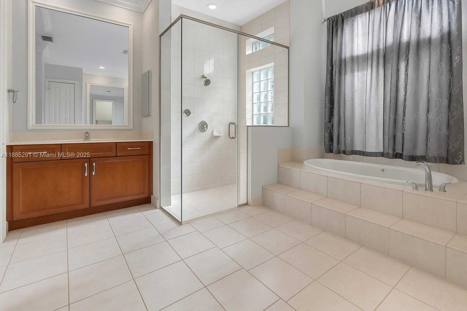 Small Image of 4166 SOUTH WEST 190TH AVE, Miramar Number 32