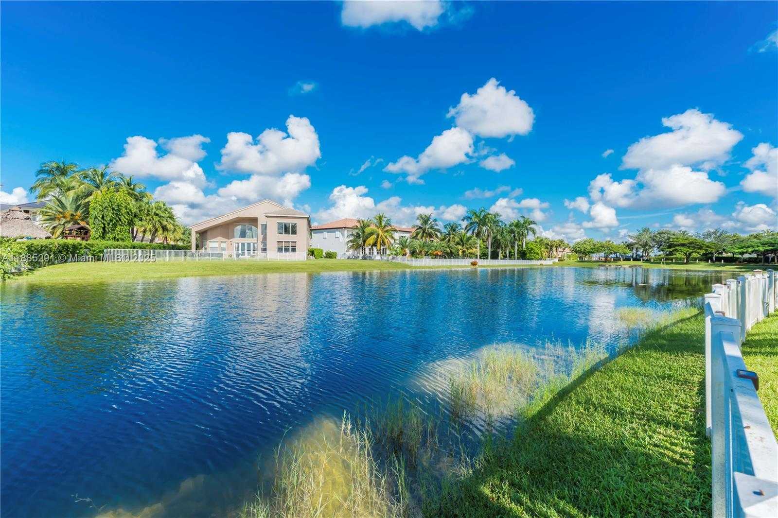 Small Image of 4166 SOUTH WEST 190TH AVE, Miramar Number 47