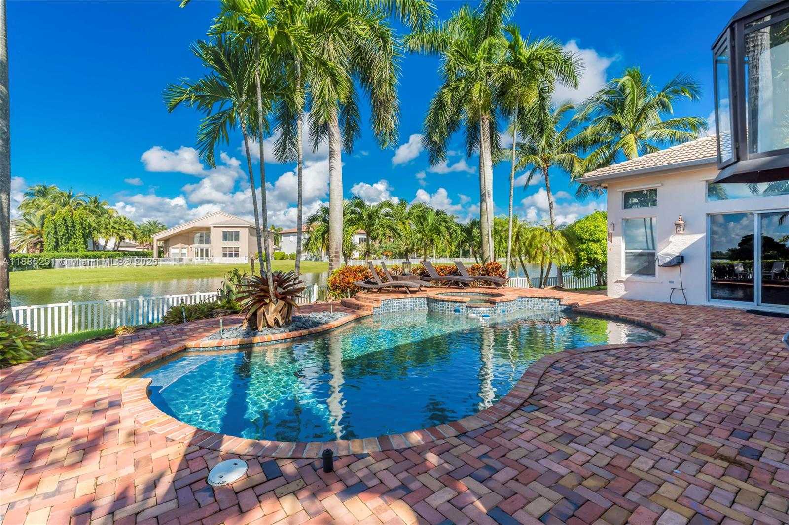 Small Image of 4166 SOUTH WEST 190TH AVE, Miramar Number 5