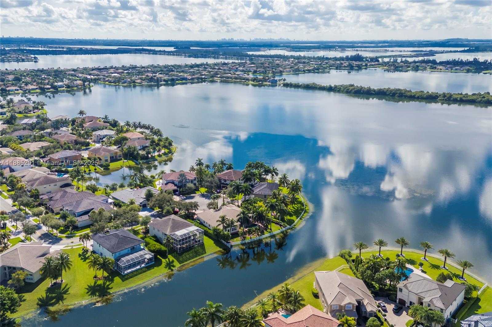 Small Image of 4166 SOUTH WEST 190TH AVE, Miramar Number 59
