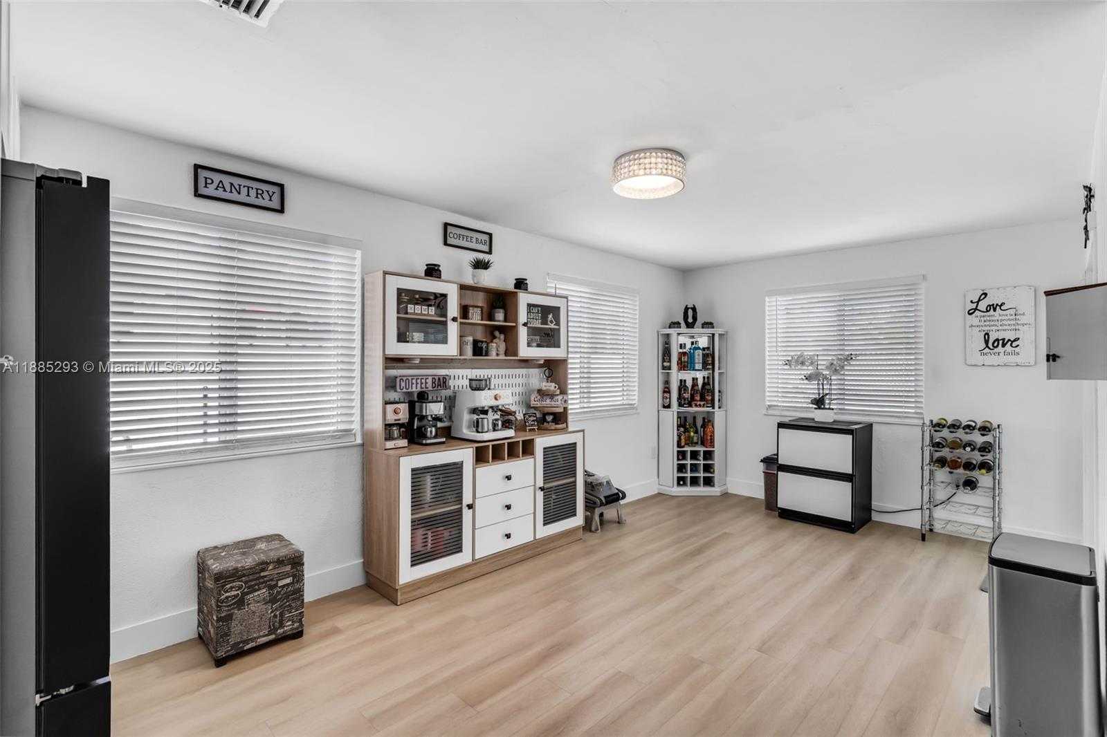 Small Image of 7311 BILTMORE BLVD, Miramar Number 12
