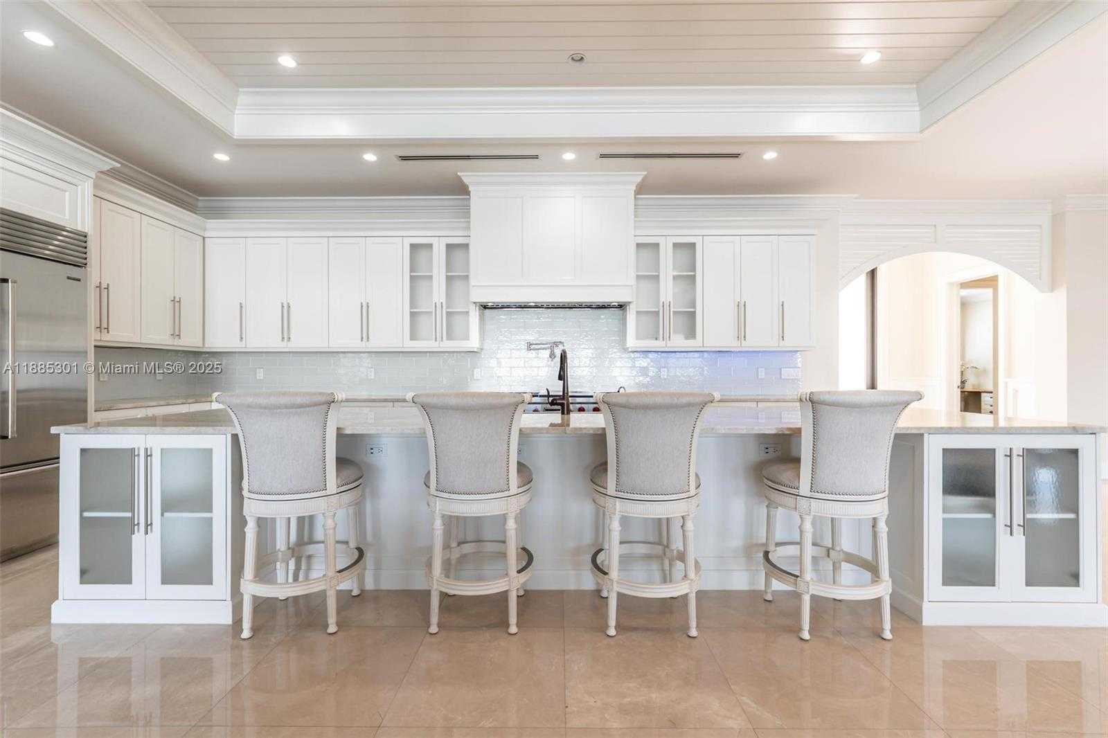 Small Image of 2381 NORTH EAST 24TH ST, Lighthouse Point Number 6