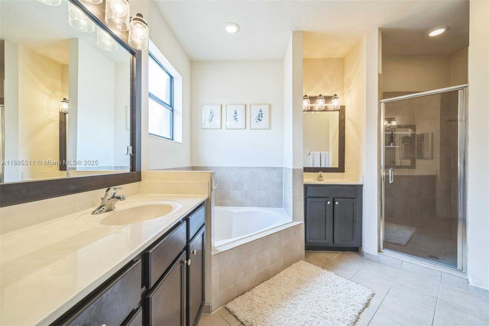 Small Image of 627 SOUTH EAST 34TH AVE, Homestead Number 13