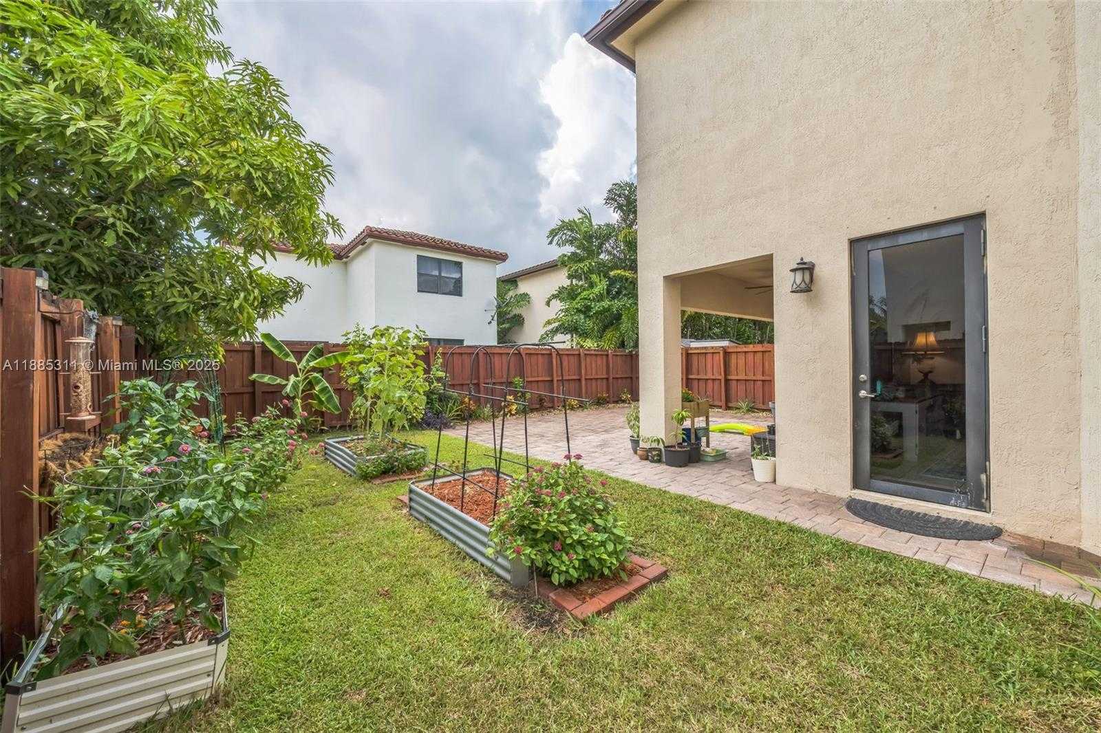 Small Image of 627 SOUTH EAST 34TH AVE, Homestead Number 15