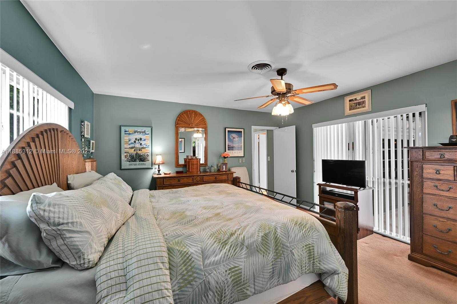 Small Image of 505 NORTH WEST 20TH ST, Homestead Number 19