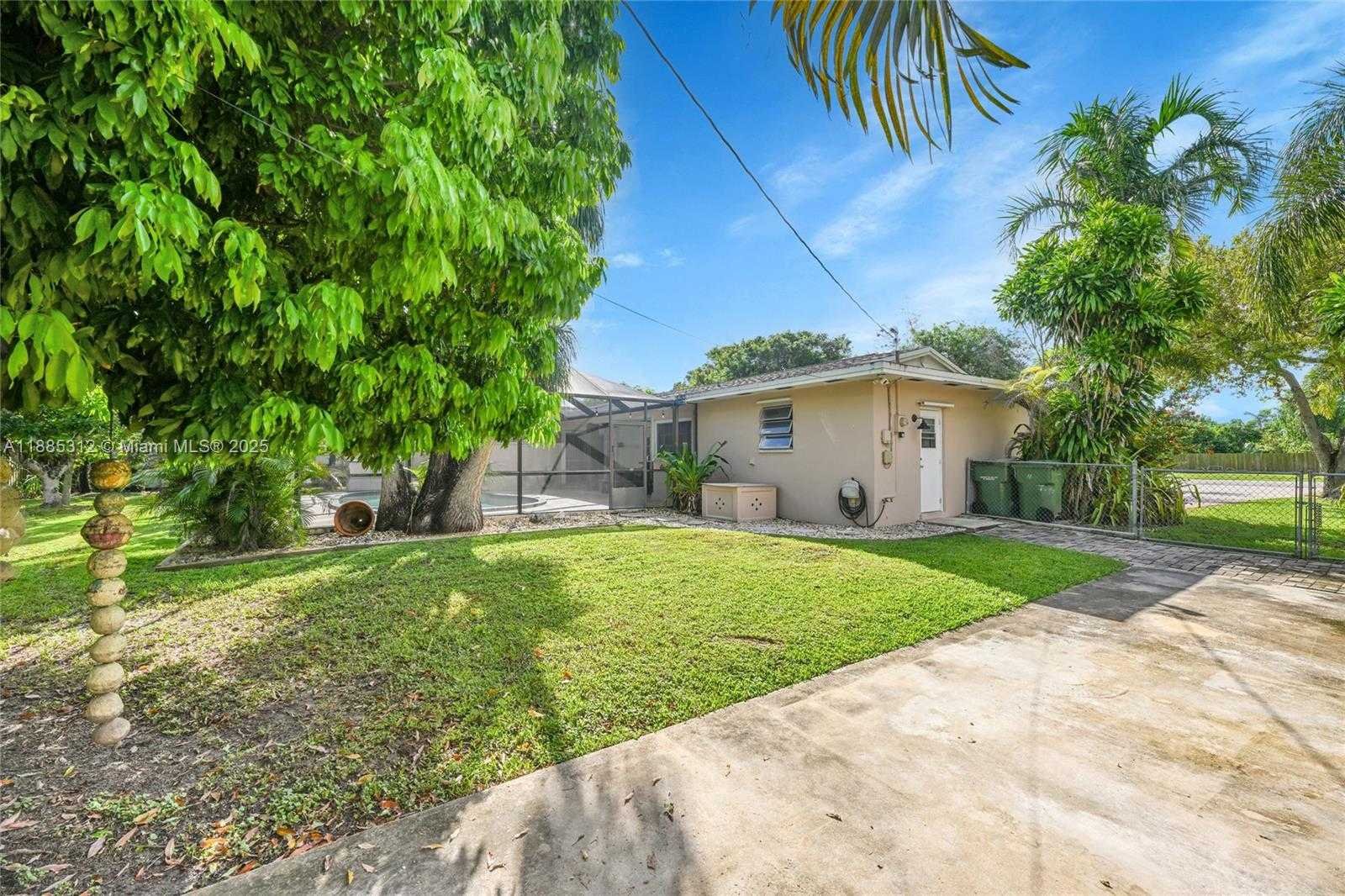 Small Image of 505 NORTH WEST 20TH ST, Homestead Number 33