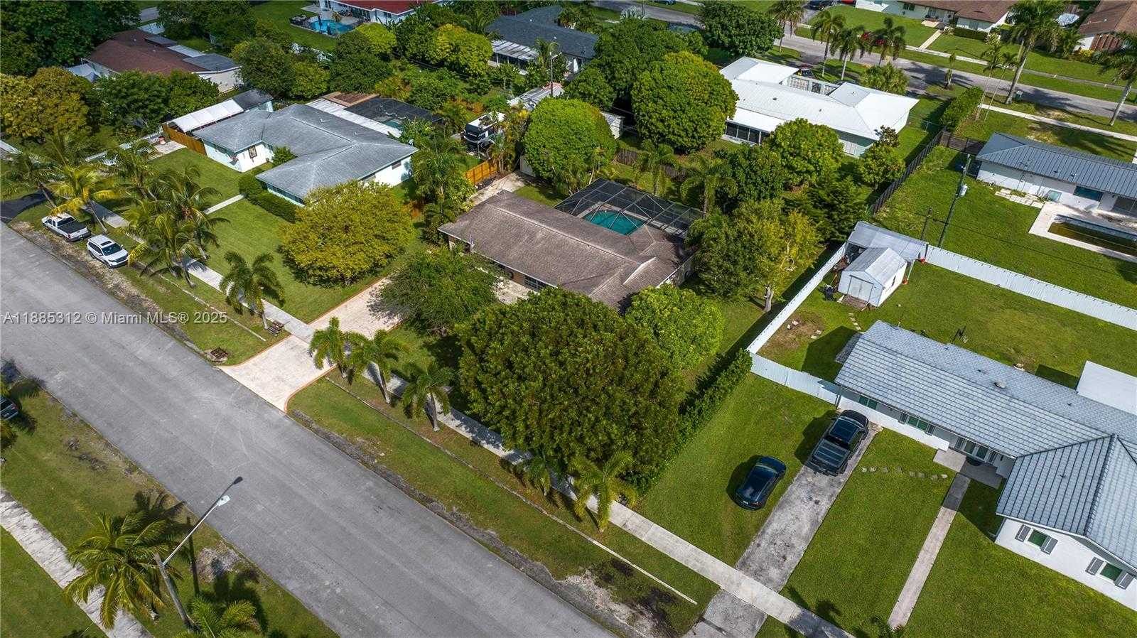 Small Image of 505 NORTH WEST 20TH ST, Homestead Number 38