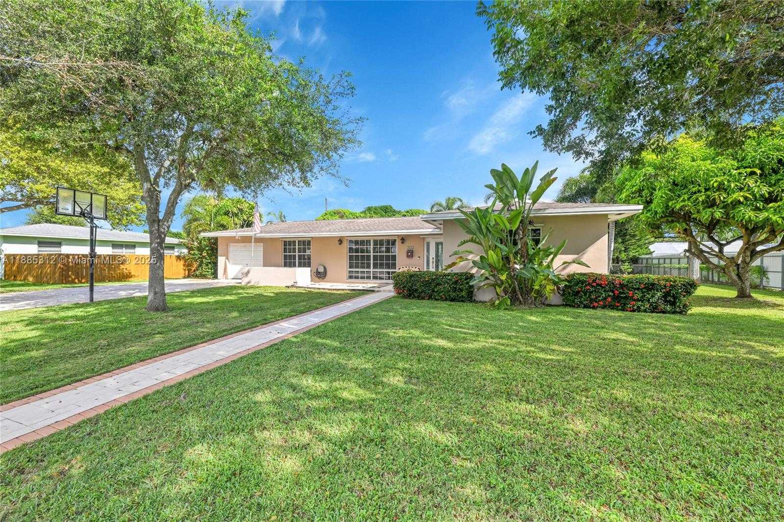 Small Image of 505 NORTH WEST 20TH ST, Homestead Number 41
