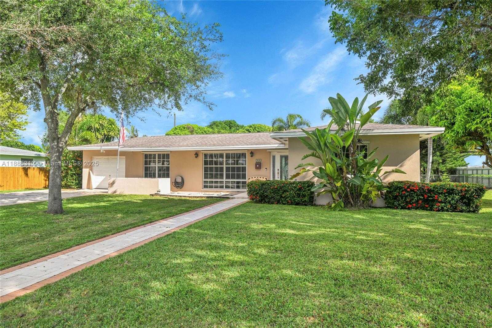 Small Image of 505 NORTH WEST 20TH ST, Homestead Number 43
