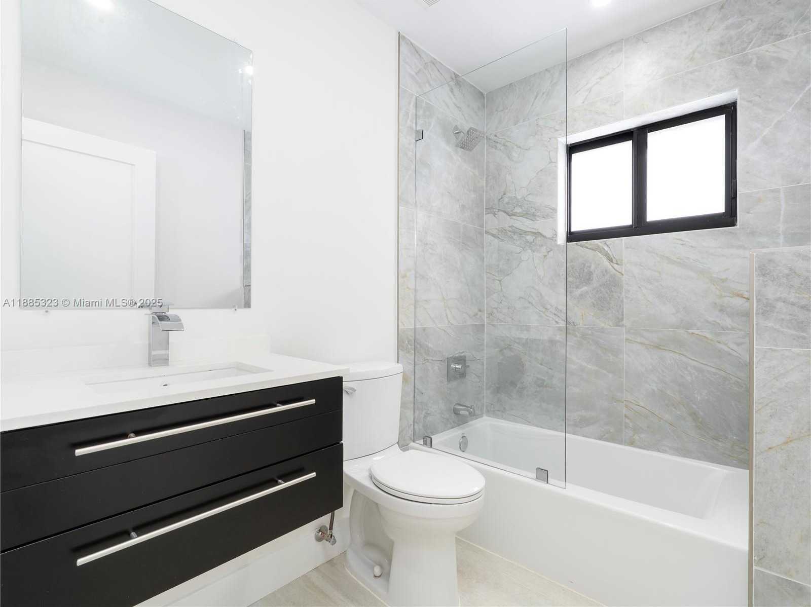Small Image of 550 NORTH WEST 143RD ST, North Miami Number 16