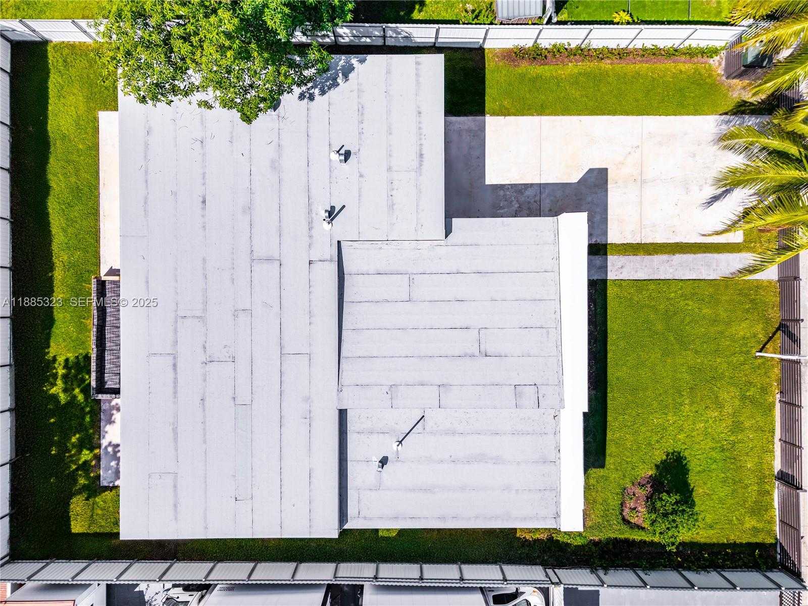 Small Image of 550 NORTH WEST 143RD ST, North Miami Number 27