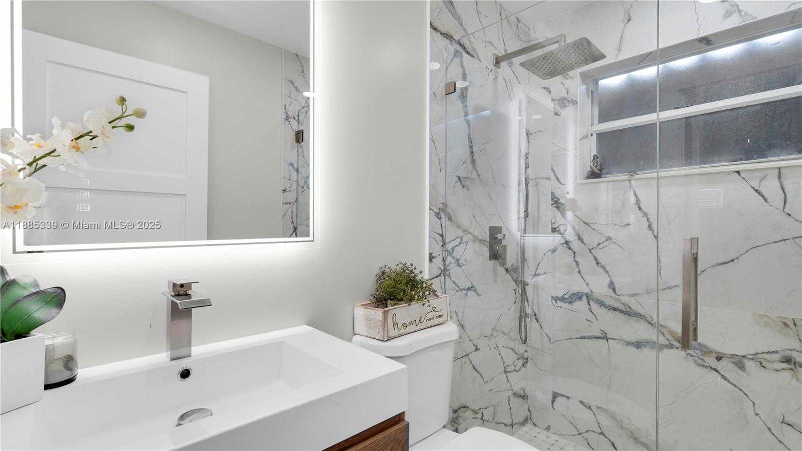 Small Image of 7250 WEST 30TH AVE, Hialeah Number 21