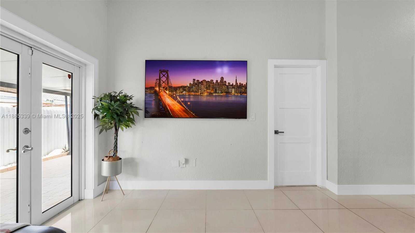Small Image of 7250 WEST 30TH AVE, Hialeah Number 23
