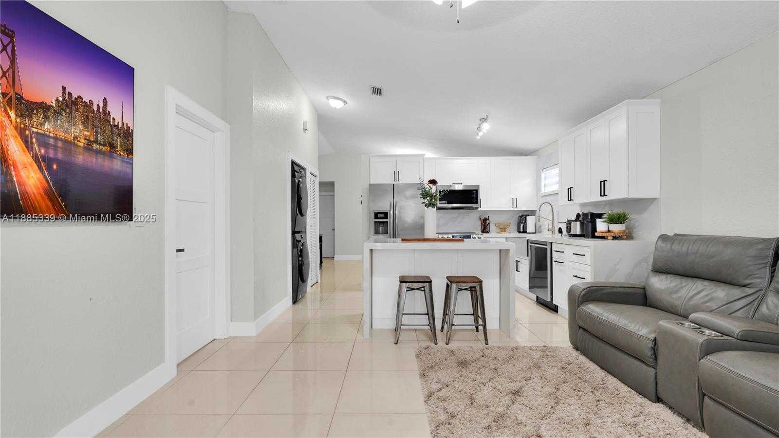 Small Image of 7250 WEST 30TH AVE, Hialeah Number 29