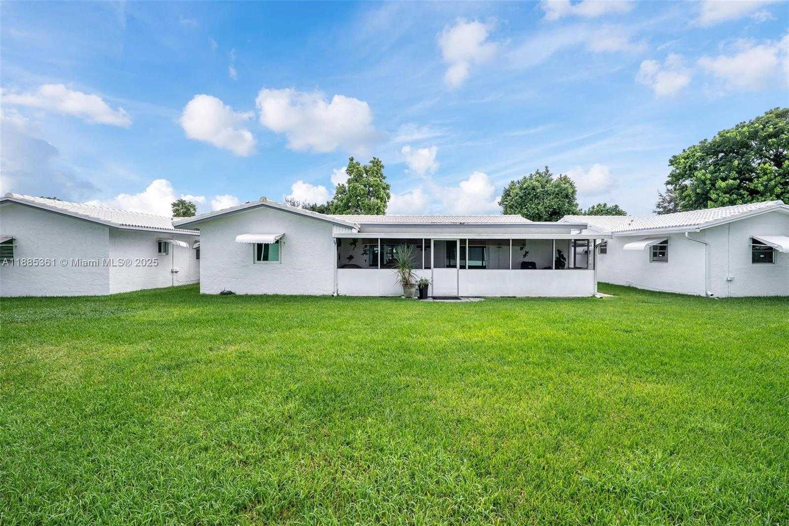 Small Image of 8213 NORTH WEST 14TH ST, Plantation Number 20