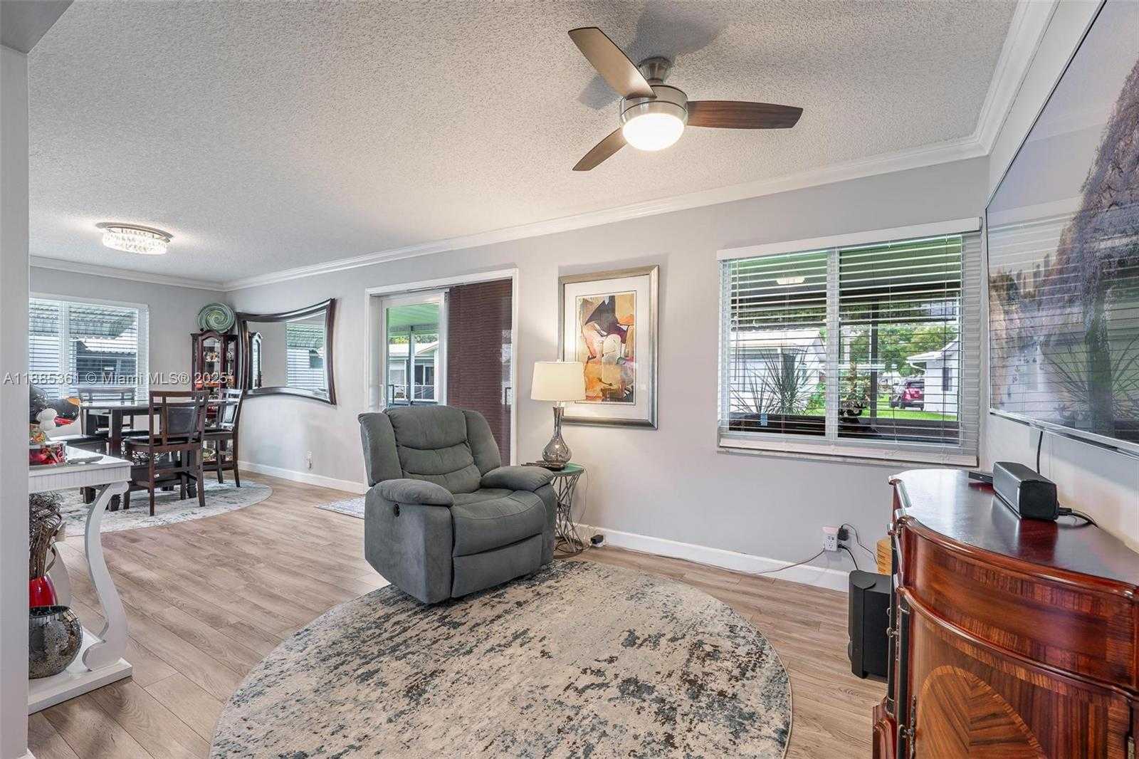 Small Image of 8213 NORTH WEST 14TH ST, Plantation Number 4