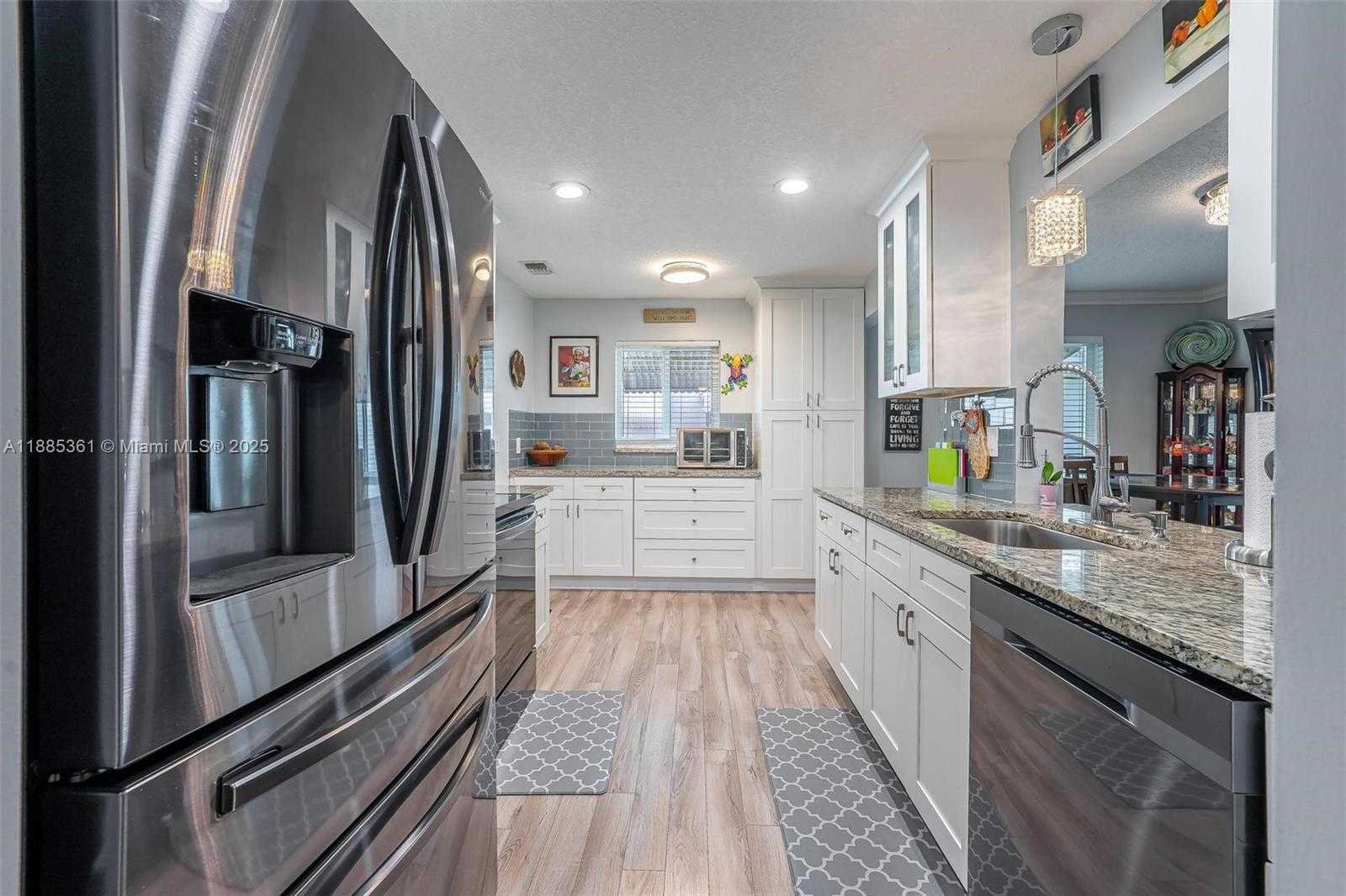 Small Image of 8213 NORTH WEST 14TH ST, Plantation Number 8