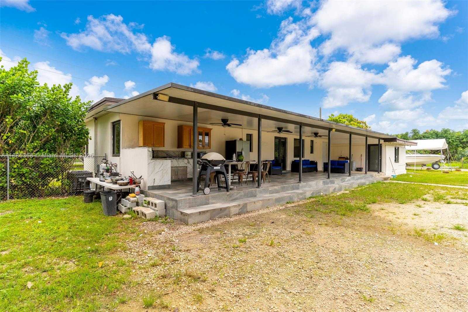 Small Image of 27055 SOUTH WEST 157TH AVE, Homestead Number 37