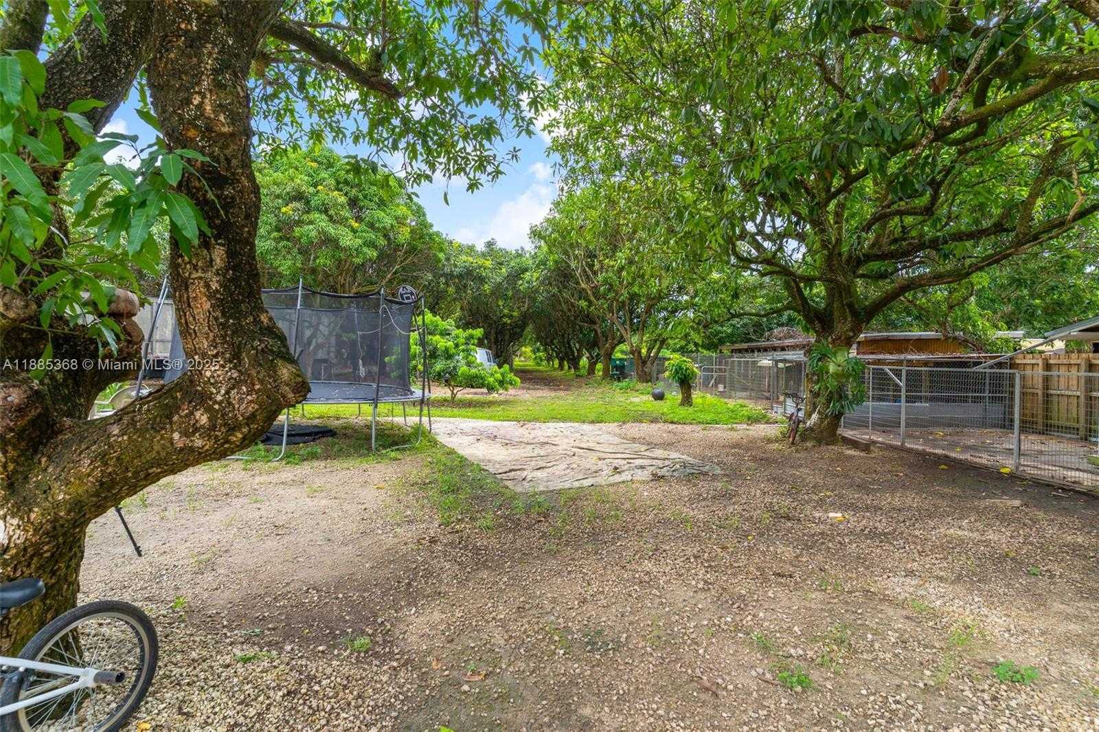 Small Image of 27055 SOUTH WEST 157TH AVE, Homestead Number 39