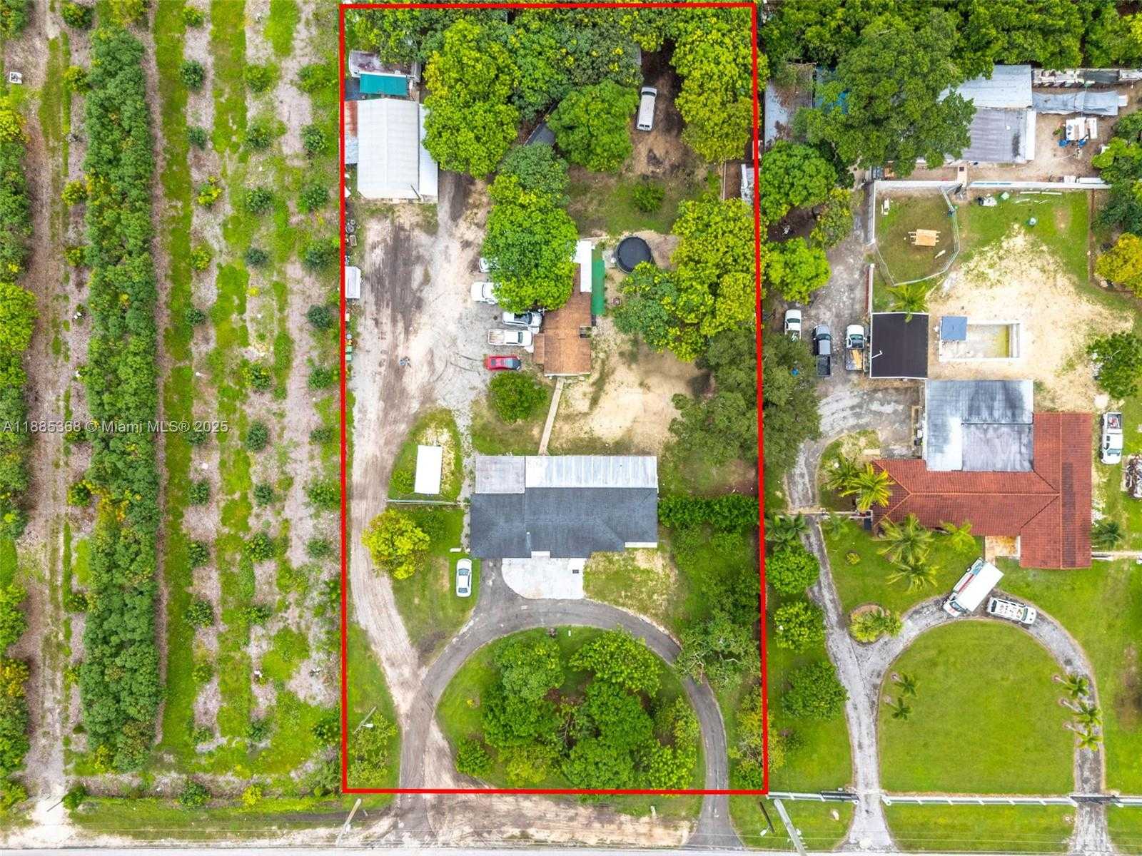 Small Image of 27055 SOUTH WEST 157TH AVE, Homestead Number 68