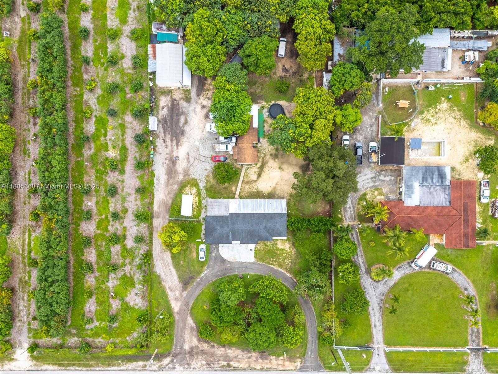Small Image of 27055 SOUTH WEST 157TH AVE, Homestead Number 69