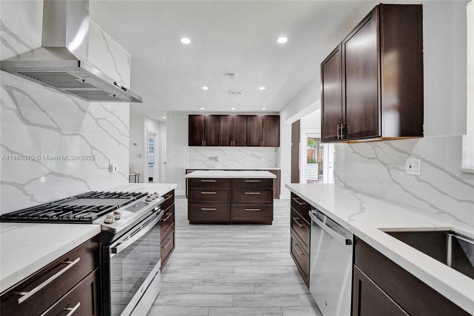 Small Image of 3120 SOUTH WEST 23RD ST, Fort Lauderdale Number 24