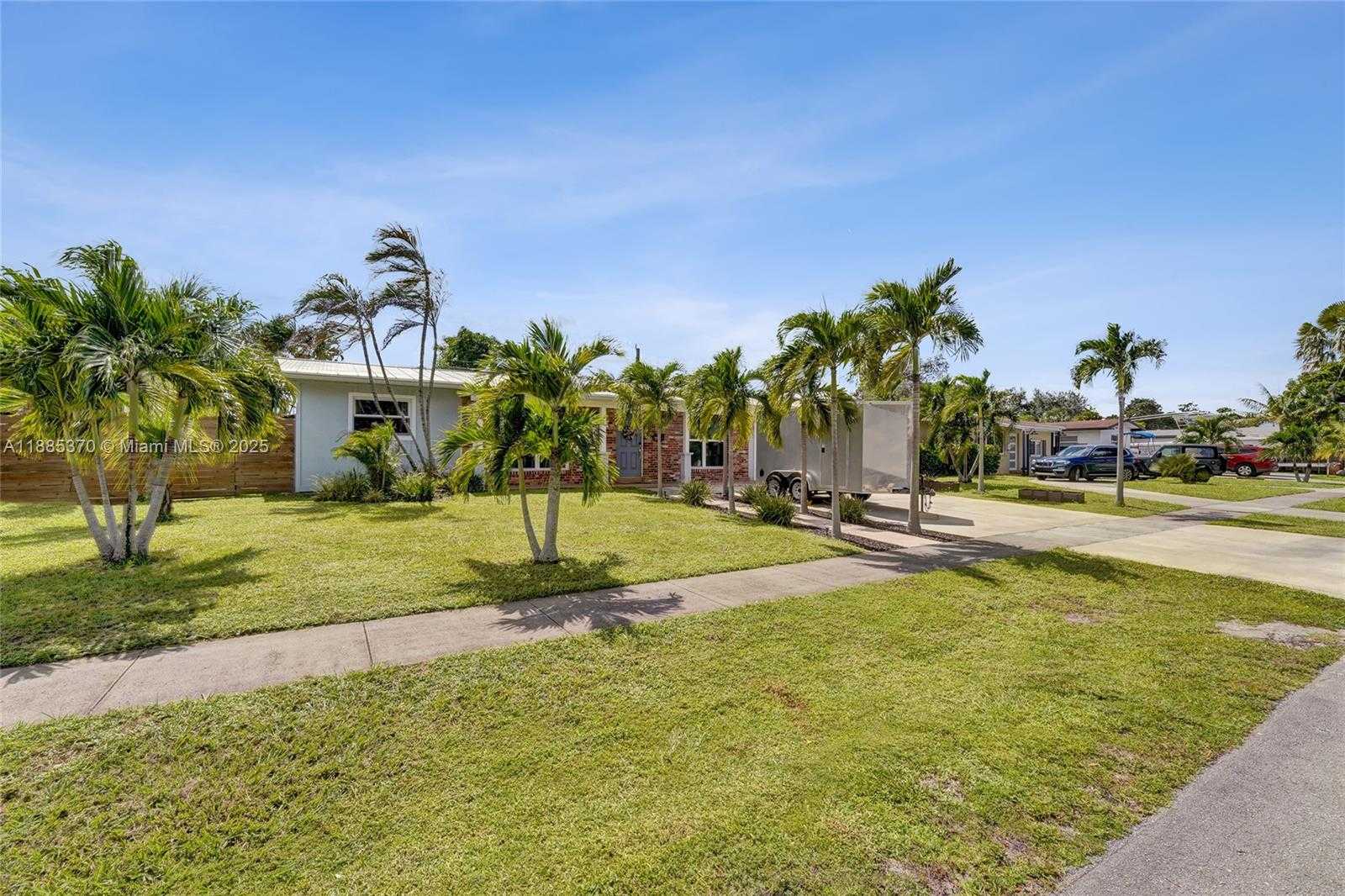 Small Image of 3120 SOUTH WEST 23RD ST, Fort Lauderdale Number 5