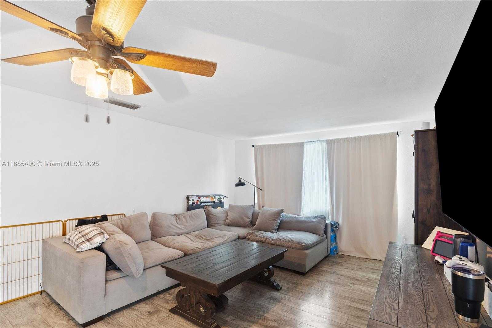 Small Image of 3510 SOUTH WEST 87TH AVE, Miami Number 3