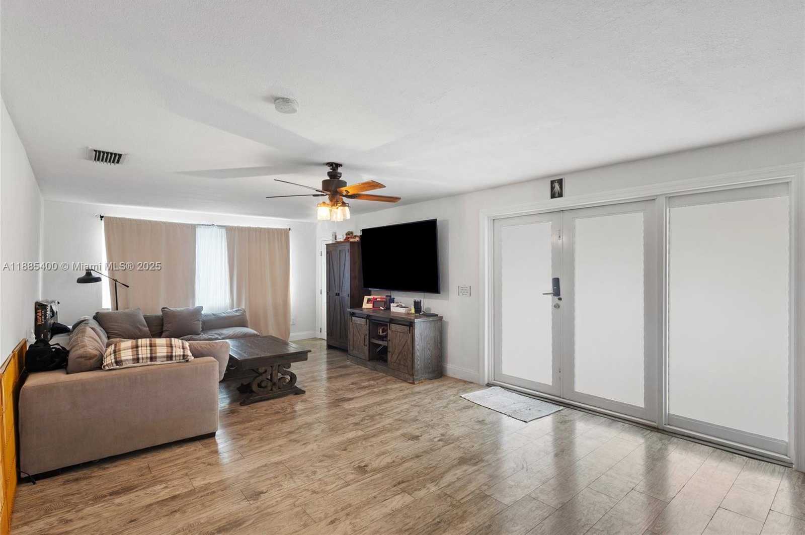 Small Image of 3510 SOUTH WEST 87TH AVE, Miami Number 4