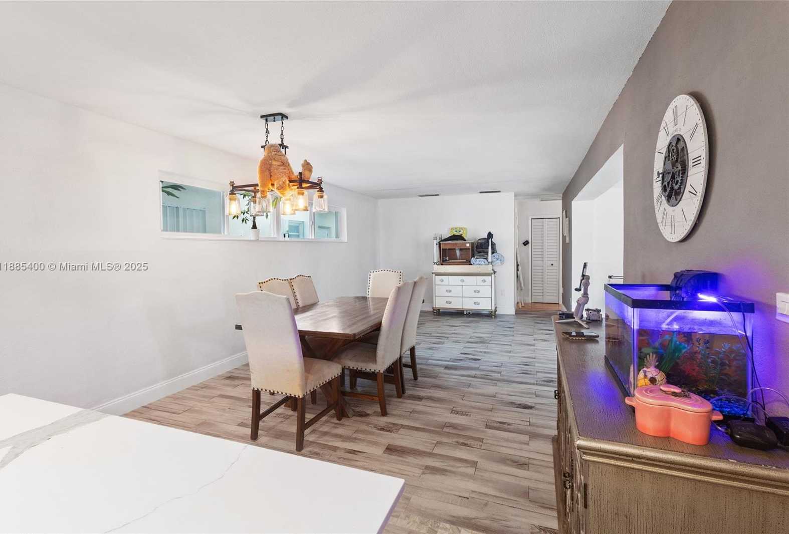 Small Image of 3510 SOUTH WEST 87TH AVE, Miami Number 5
