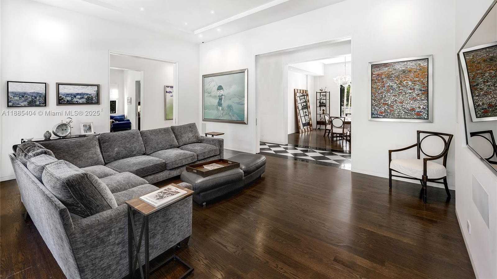 Small Image of 231 COSTANERA RD, Coral Gables Number 20