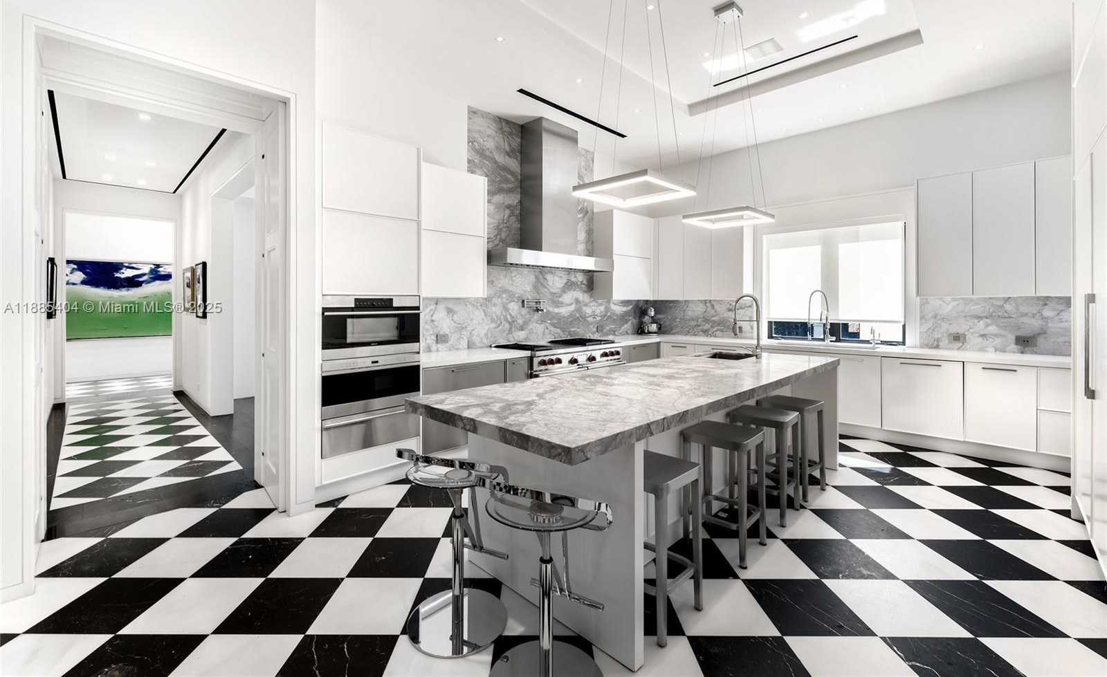 Small Image of 231 COSTANERA RD, Coral Gables Number 23