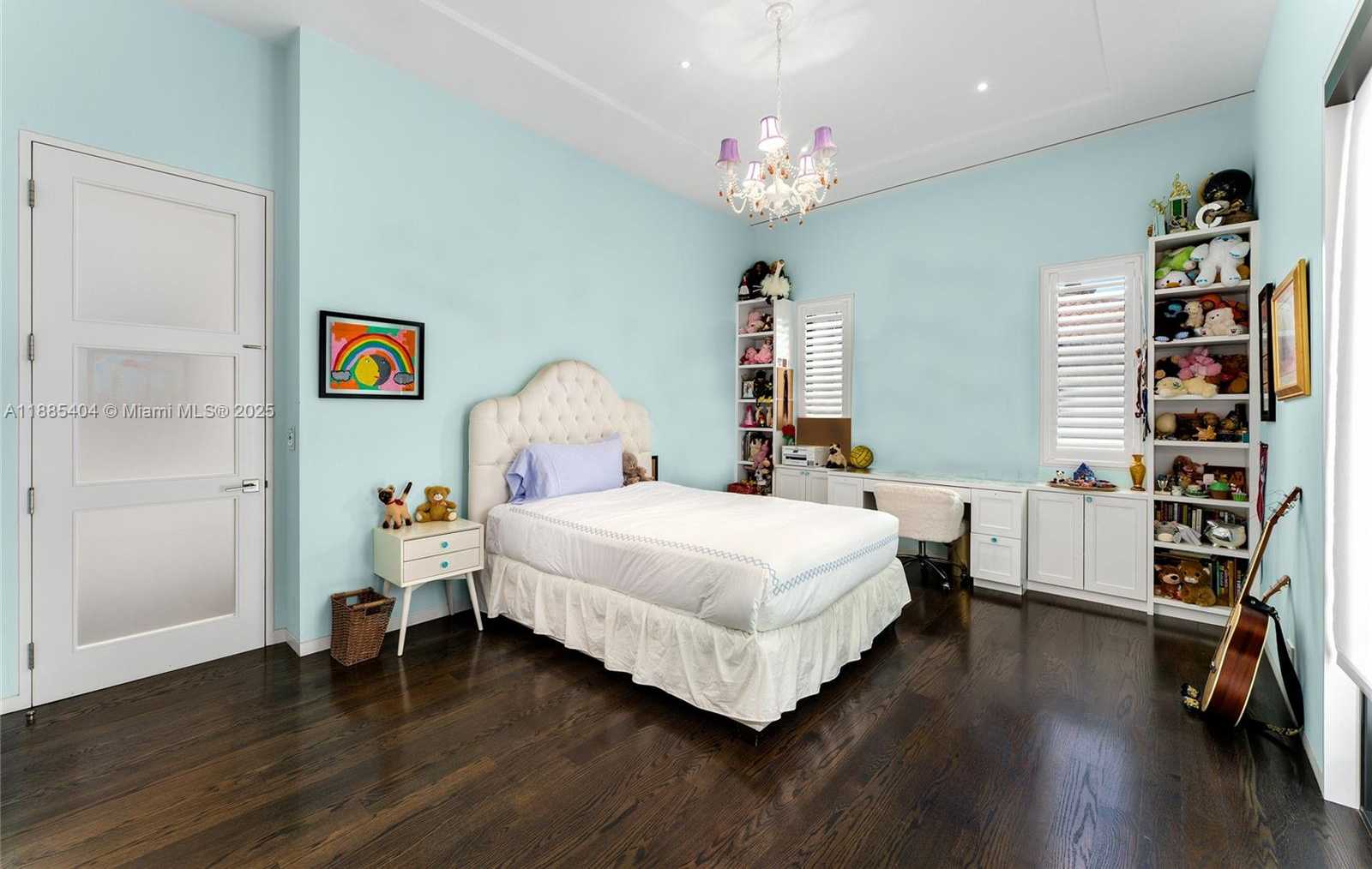 Small Image of 231 COSTANERA RD, Coral Gables Number 37