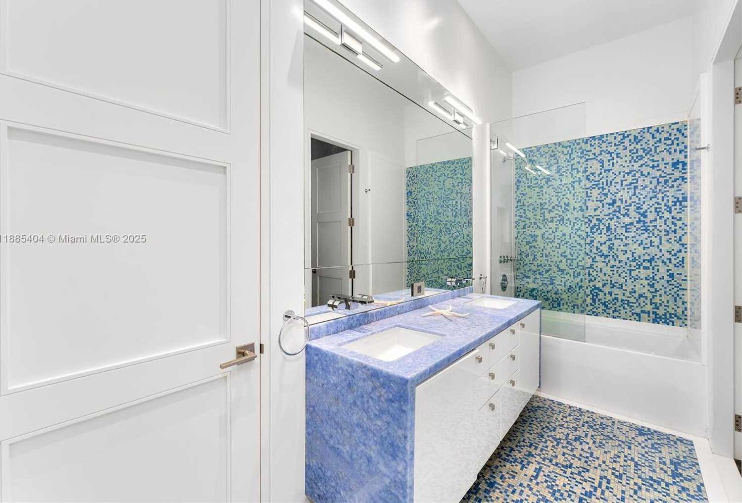 Small Image of 231 COSTANERA RD, Coral Gables Number 40