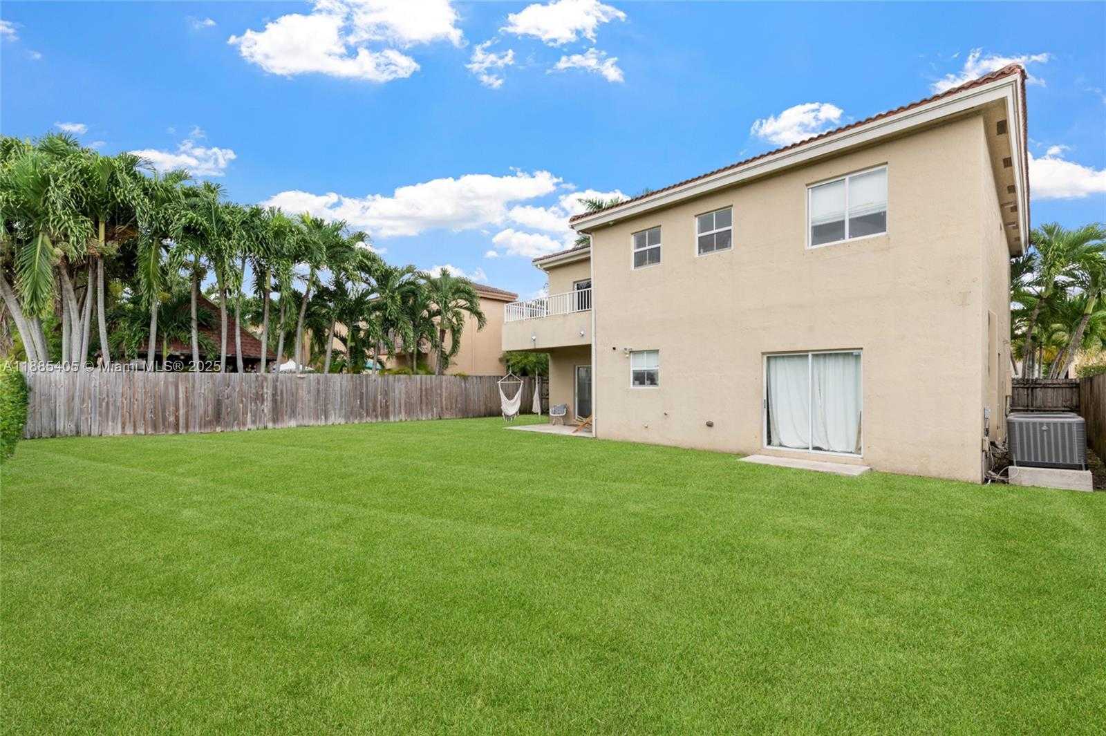 Small Image of 4172 NORTH EAST 16TH ST, Homestead Number 30