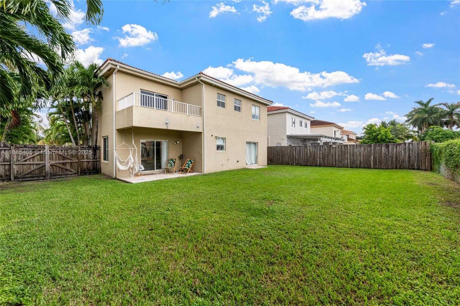 Small Image of 4172 NORTH EAST 16TH ST, Homestead Number 32