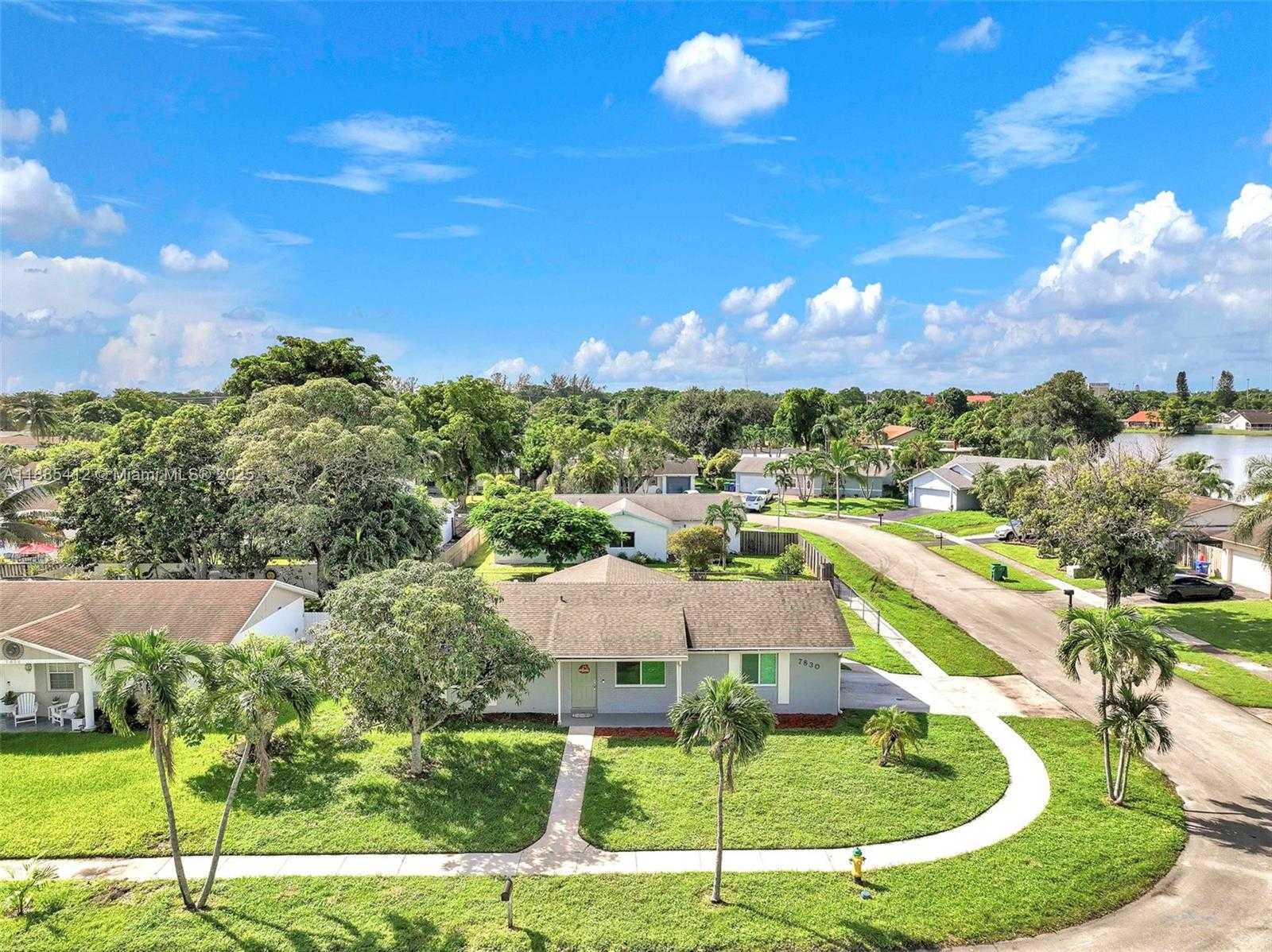Small Image of 7830 NORTH WEST 47TH ST, Lauderhill Number 27