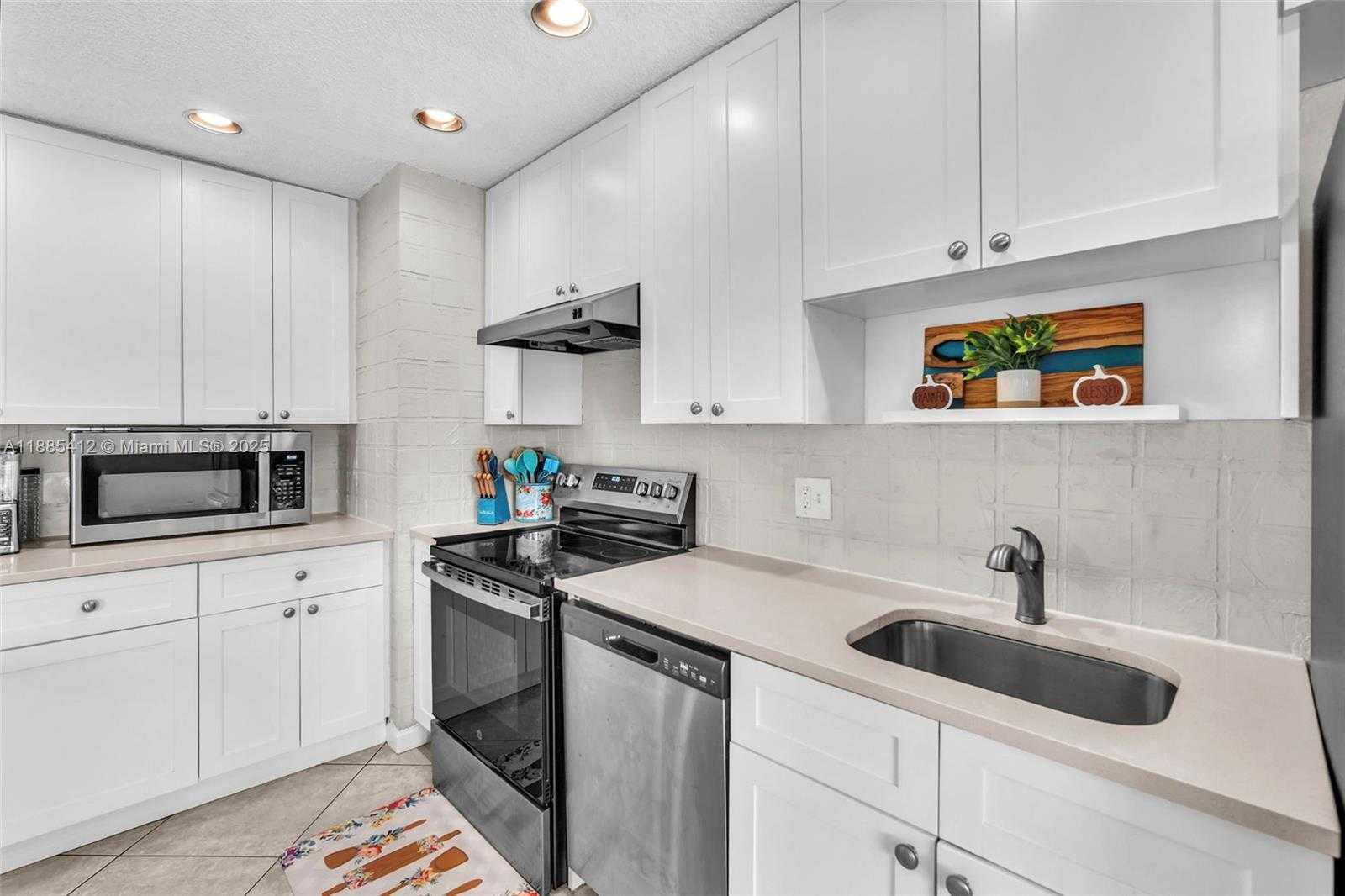 Small Image of 7830 NORTH WEST 47TH ST, Lauderhill Number 7