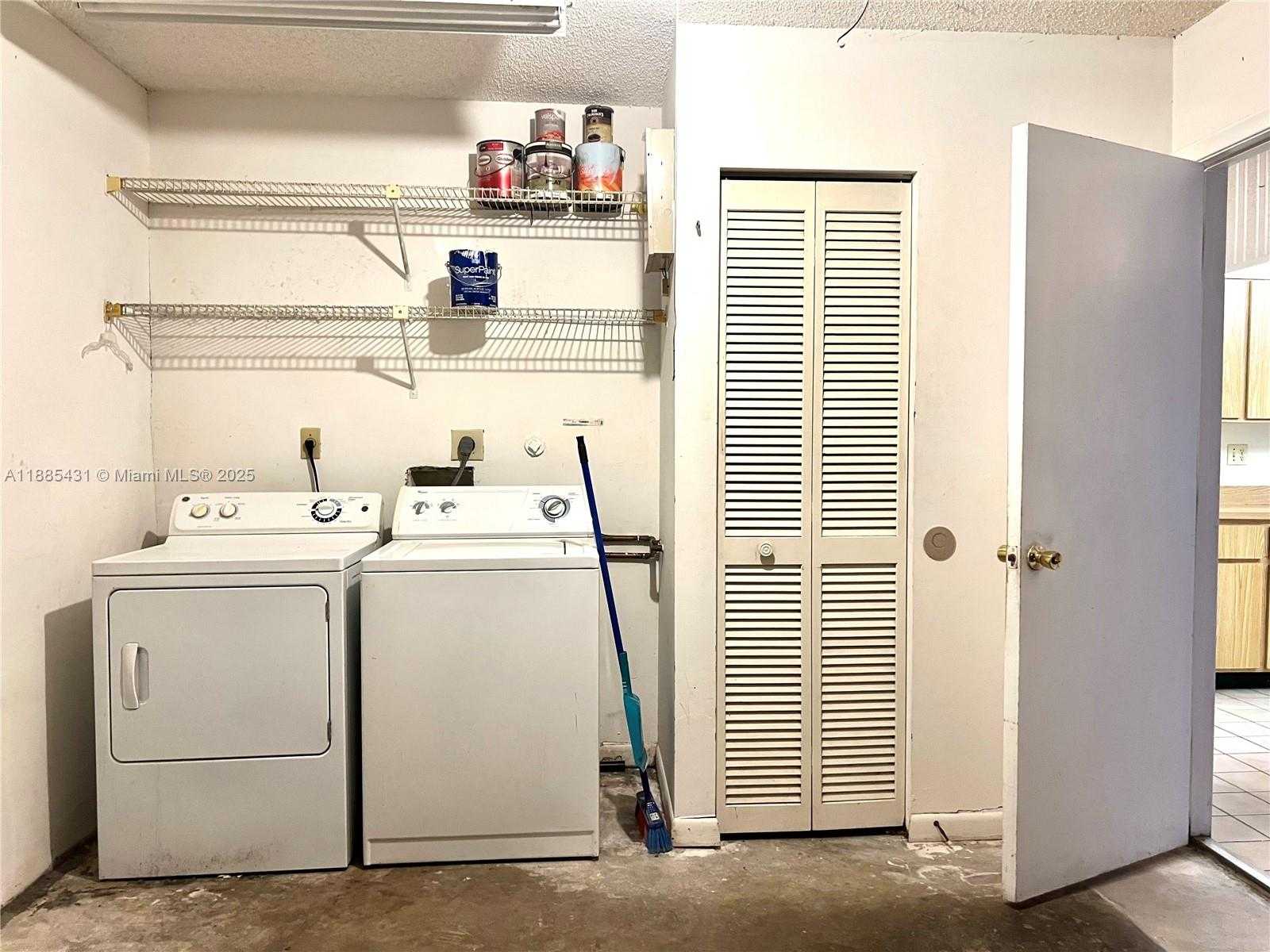 Small Image of 5445 MENDOZA ST, West Palm Beach Number 29