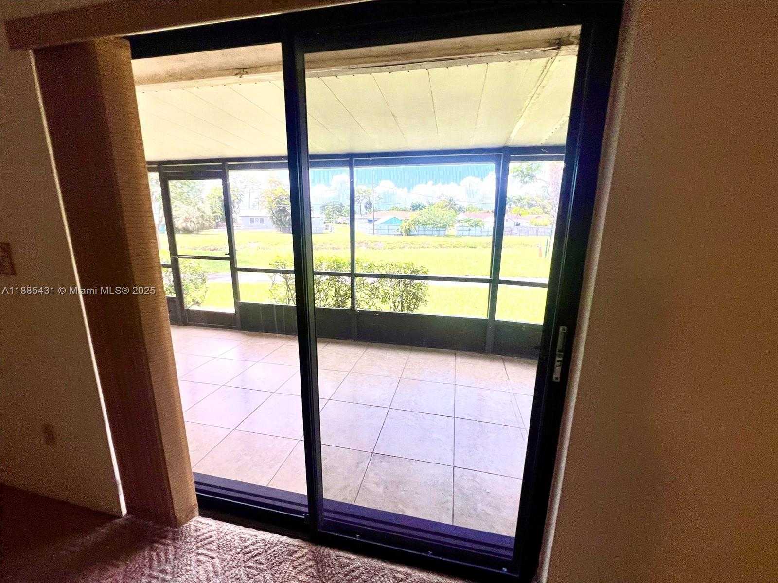 Small Image of 5445 MENDOZA ST, West Palm Beach Number 36
