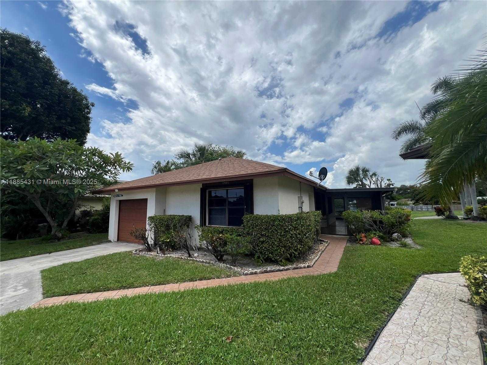 Small Image of 5445 MENDOZA ST, West Palm Beach Number 44