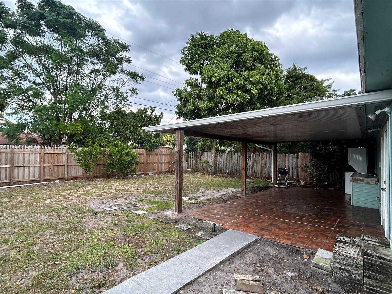 Small Image of 6241 FLETCHER ST, Hollywood Number 22