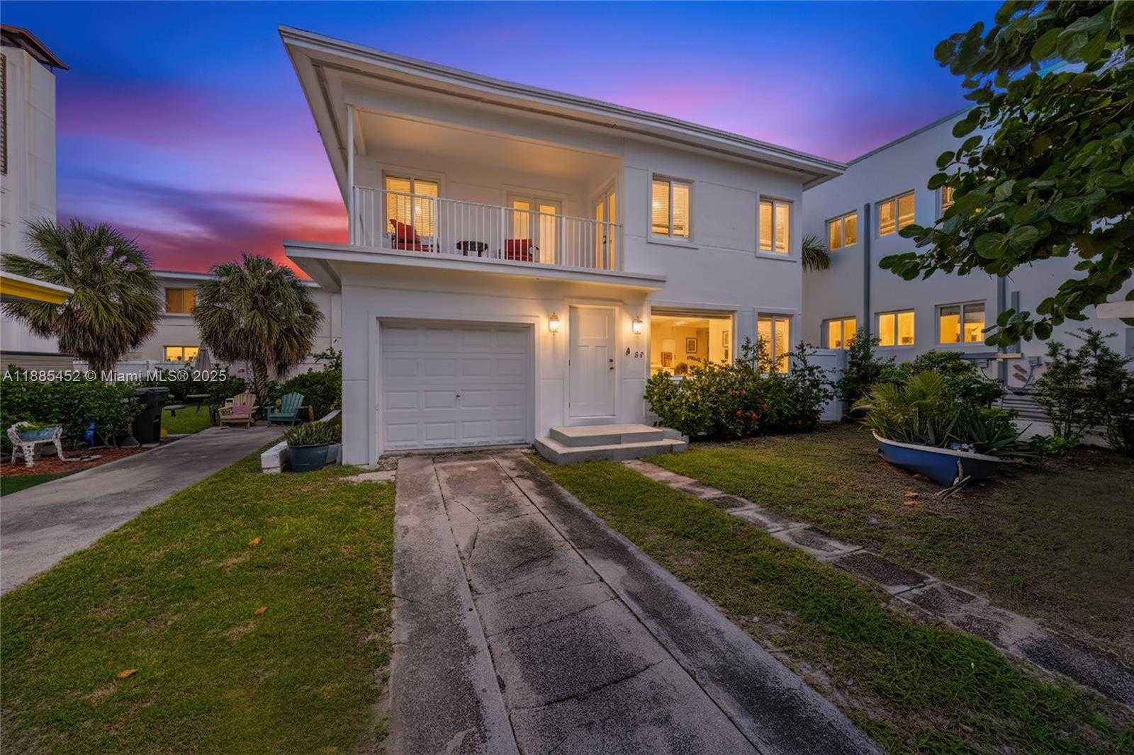 Small Image of 319 NEBRASKA ST, Hollywood Number 2