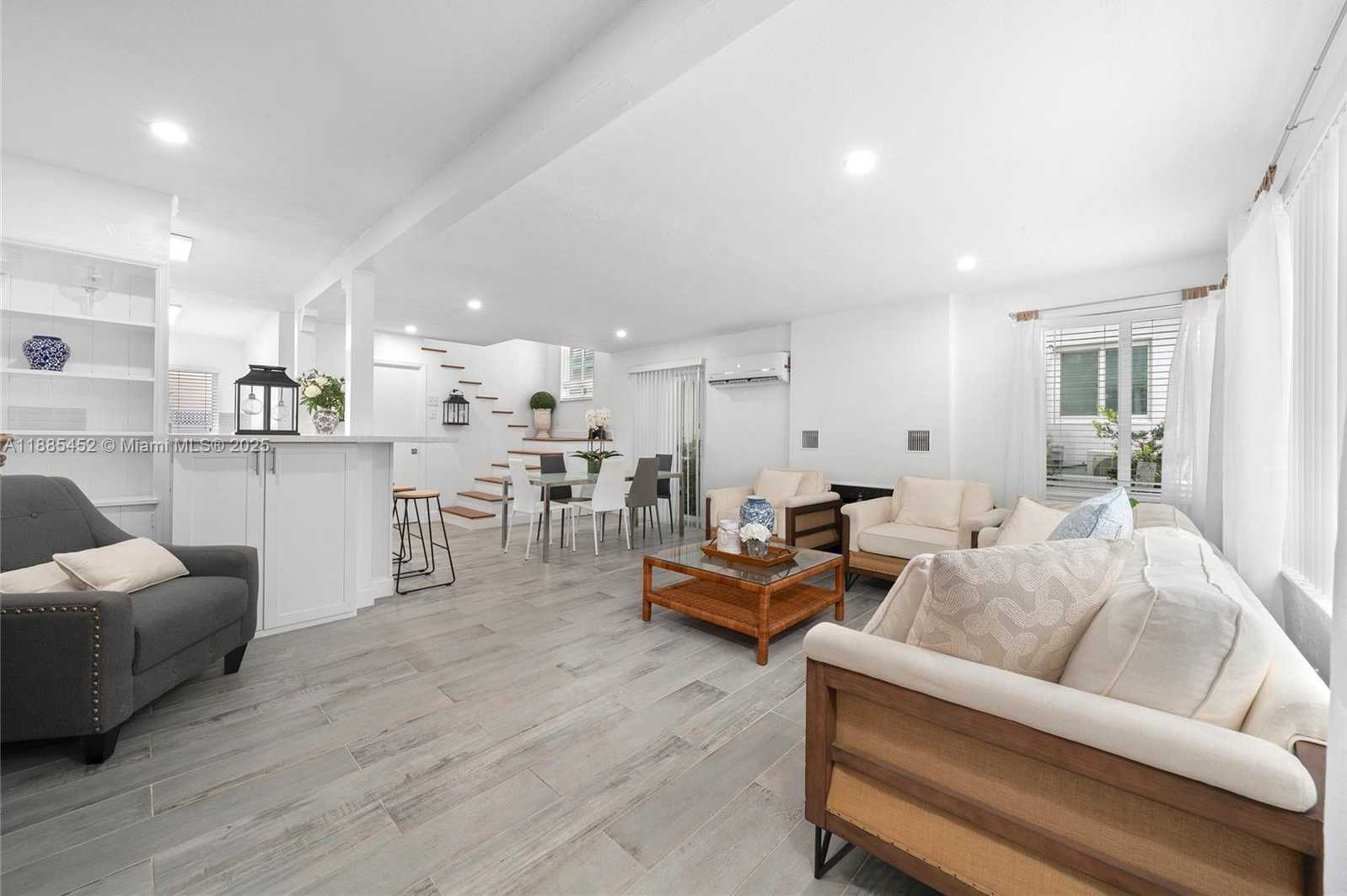Small Image of 319 NEBRASKA ST, Hollywood Number 6