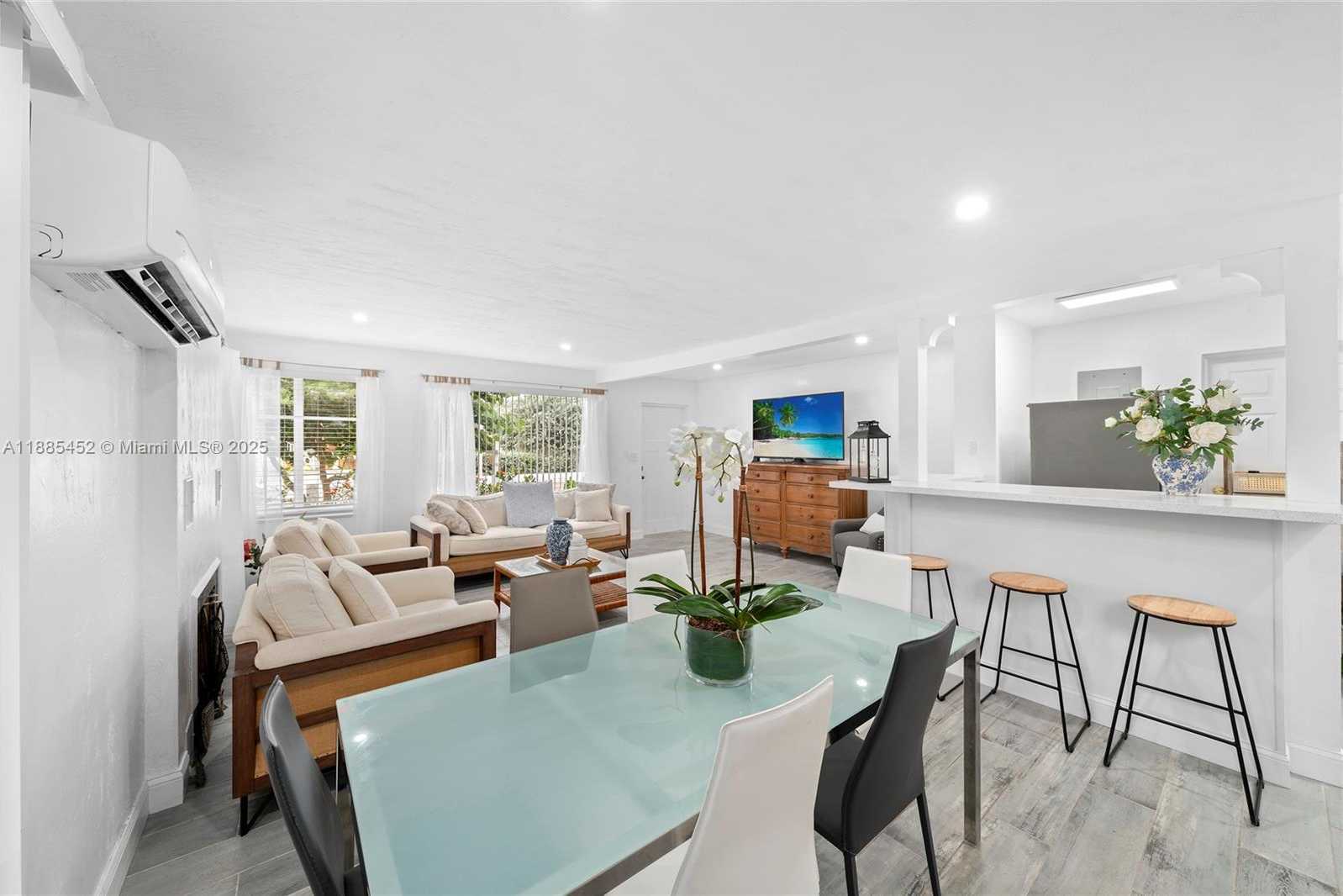Small Image of 319 NEBRASKA ST, Hollywood Number 8
