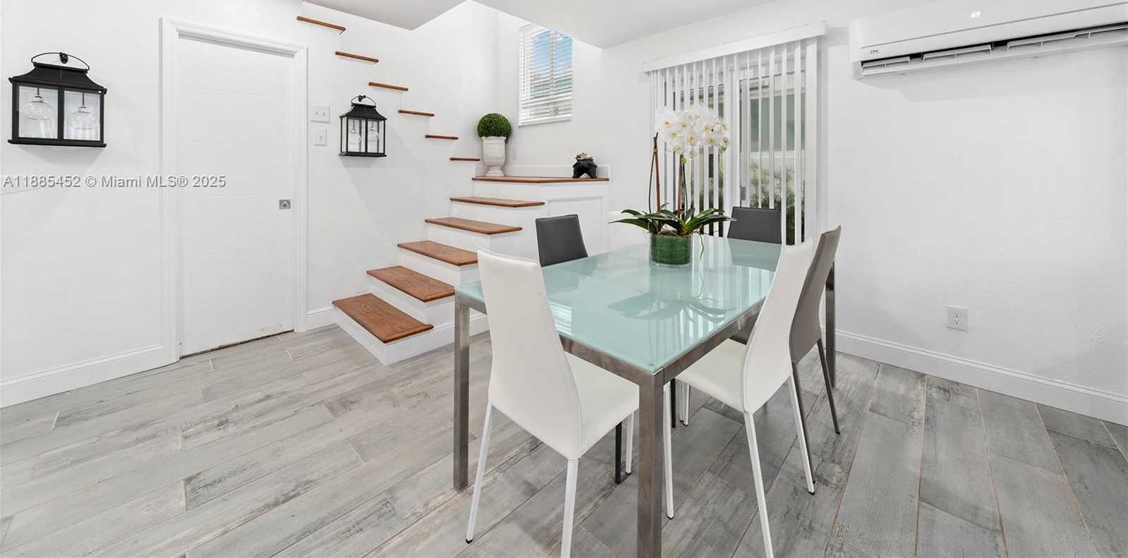 Small Image of 319 NEBRASKA ST, Hollywood Number 9