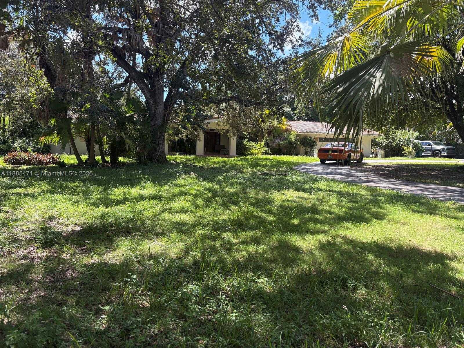 Small Image of 6300 SOUTH WEST 98TH ST, Pinecrest Number 5